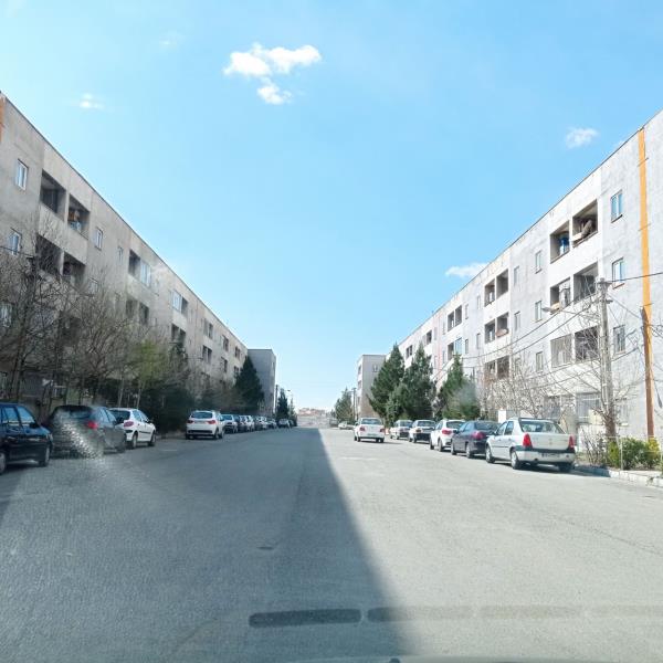 محوطه شهرک نیارش مهر شهرک ابریشم کرج